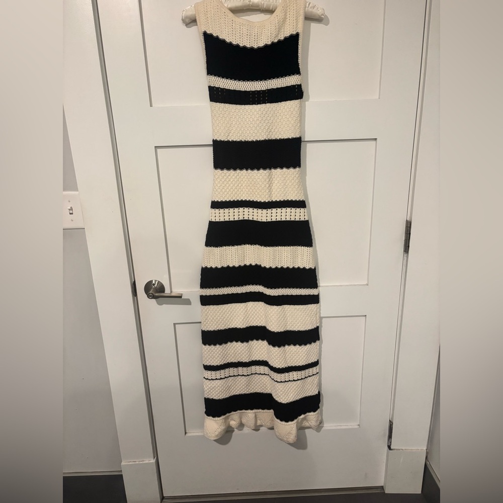 NWOT- ASOS DESIGN knit‎ midi dress in stitch detail lace up back-size XS (0-2)